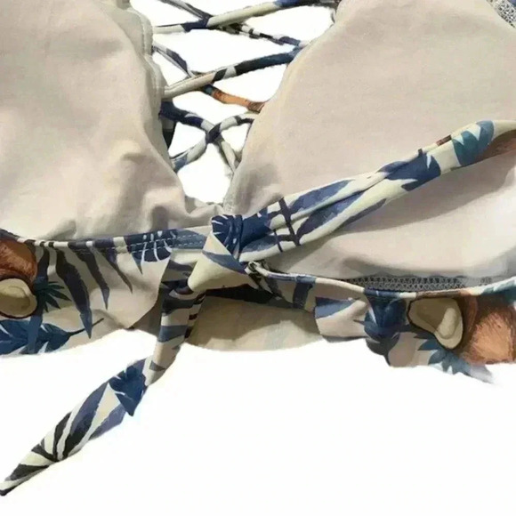 Tropical Flutter Lace Up Halter Neck Swim Top - Picture 2 of 3